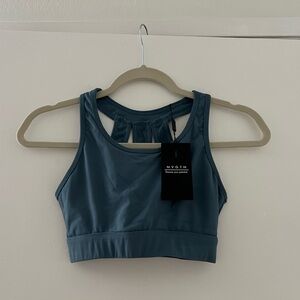 nwt nvgtn trio sports bra